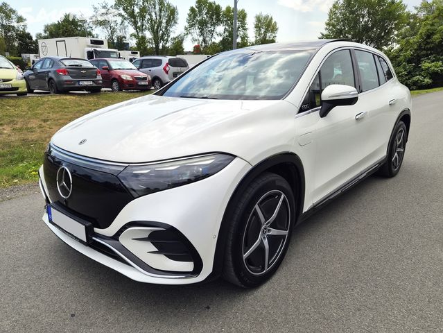 Mercedes EQS